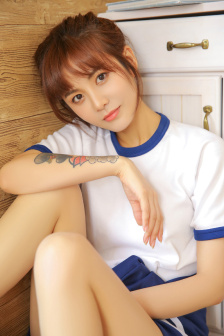 年轻的后妈
